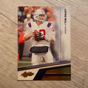 🚨2010 PANINI ABSOLUTE #58 TOM BRADY NEW ENGLAND QB🚨 (MINT CONDITION)